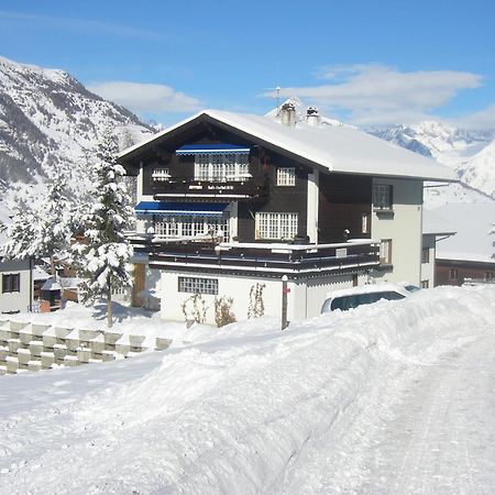 Ferienwohnung Edelweiss Grächen Екстериор снимка